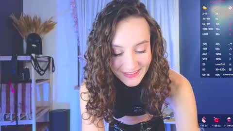 Snapshot of hotlaracroft chatting on 01.14.26 Allison online show from 01.14.26