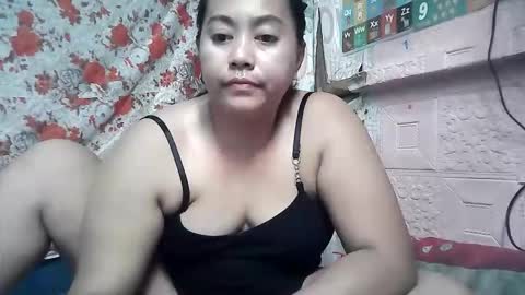 Snapshot of hotlea20 chatting on 05.14.26 Hotlea20 online show from 05.14.26