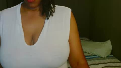 Snapshot of hotlilya chatting on 04.20.26 hotlilya online show from 04.20.26