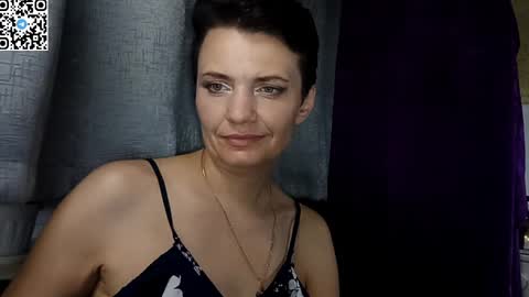 Snapshot of hotmamaqueen234 chatting on 05.22.26 hotmamaqueen234 online show from 05.22.26