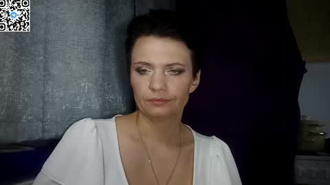 Snapshot of hotmamaqueen234 chatting on 06.02.26 hotmamaqueen234 online show from 06.02.26