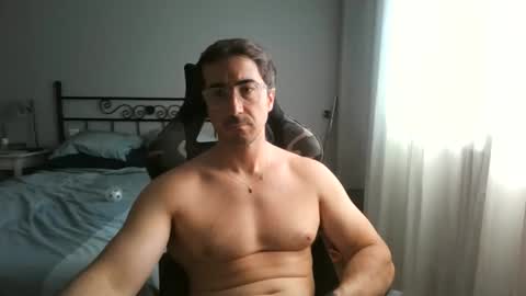 Snapshot of hotman_40_ chatting on 09.16.25 hotman_40_ online show from 09.16.25