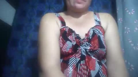 Snapshot of hotmatureladyxxx chatting on 10.30.25 hotmatureladyxxx online show from 10.30.25