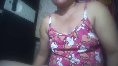 Snapshot of hotmatureladyxxx chatting on 11.08.25 hotmatureladyxxx online show from 11.08.25