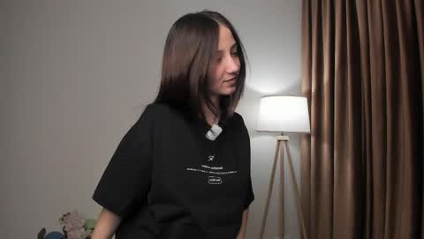 Snapshot of hotmodeon chatting on 03.26.26 Cherry online show from 03.26.26