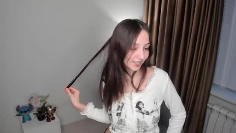 Snapshot of hotmodeon chatting on 04.02.26 Cherry online show from 04.02.26