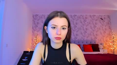 hotmolly_ online show from 04.15.26