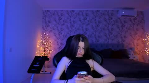 Snapshot of hotmolly_ chatting on 07.03.26 hotmolly_ online show from 07.03.26