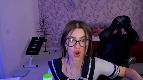 Snapshot of hotmolly_ chatting on 07.28.26 hotmolly_ online show from 07.28.26
