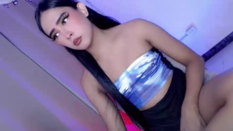 HOT BEATRICE online show from 01.12.26