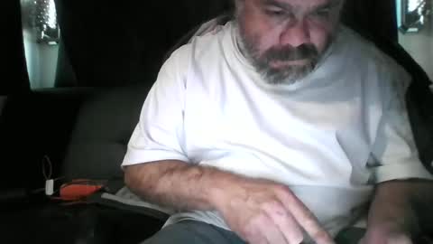 Snapshot of hotnriv13 chatting on 02.25.25 hotnriv13 online show from 02.25.25