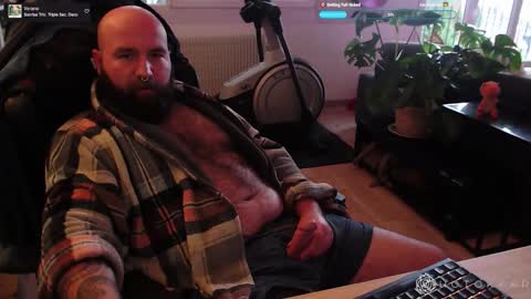 Snapshot of hotokar chatting on 10.20.25 Hotokkar online show from 10.20.25