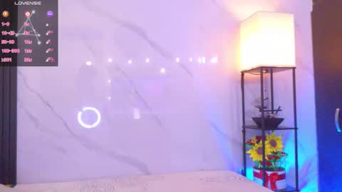 Sussy Bloom  online show from 03.17.26