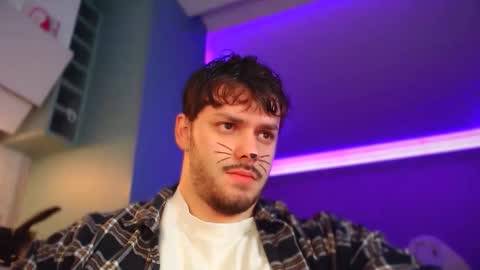 Snapshot of hotpolishsausage chatting on 11.04.25 Jason online show from 11.04.25