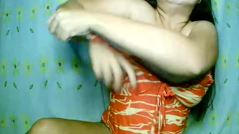 Snapshot of hotpussy_lipsxx69 chatting on 12.23.25 hotpussy_lipsxx69 online show from 12.23.25