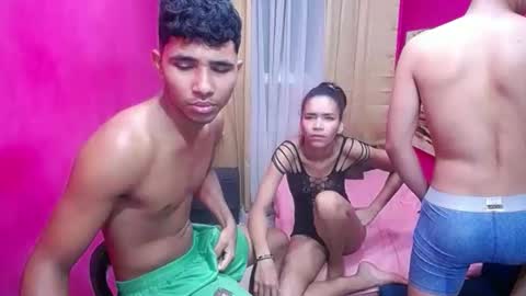 emma and alex we like suck deep and fuck hard we like shows fetish and 69 double penetration online show from 04.14.26