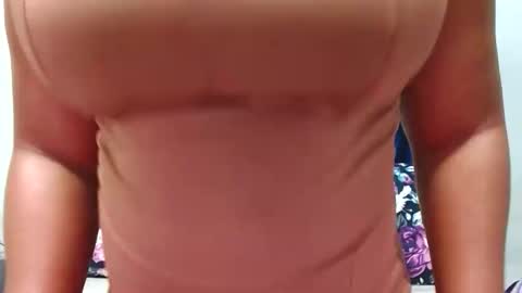 hotsmalltitsx online show from 05.14.26