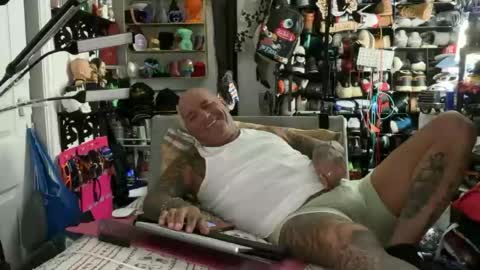 hotstuff775616 online show from 06.22.26
