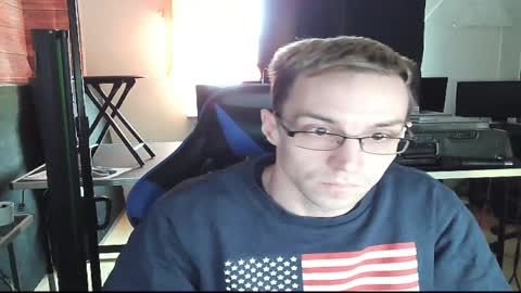 Snapshot of hotsummerboy89 chatting on 02.09.25 hotsummerboy89 online show from 02.09.25