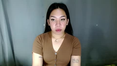 Snapshot of hott_cumforyou chatting on 04.15.26 jelaigrande online show from 04.15.26