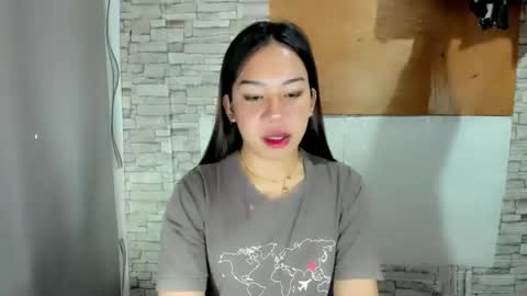 Snapshot of hott_cumforyou chatting on 05.04.26 jelaigrande online show from 05.04.26