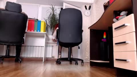 CassieAndDonald online show from 08.04.26