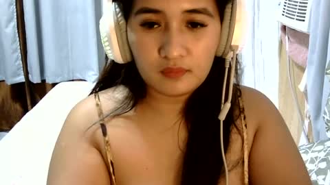 Snapshot of hottie_girlie chatting on 06.17.26 Cassy online show from 06.17.26