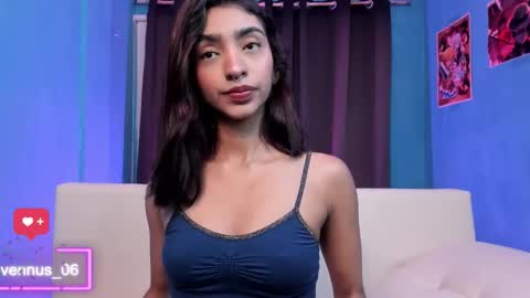 Veronica independent model online show from 02.26.26