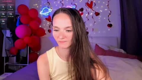 Snapshot of hottiesteverly chatting on 02.18.25 Jane online show from 02.18.25