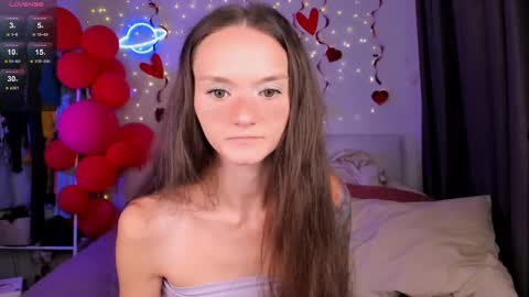 Snapshot of hottiesteverly chatting on 02.25.25 Jane online show from 02.25.25