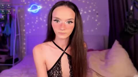 Snapshot of hottiesteverly chatting on 09.21.25 Jane online show from 09.21.25