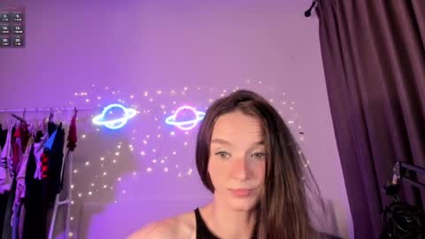 Snapshot of hottiesteverly chatting on 03.31.26 Jane online show from 03.31.26