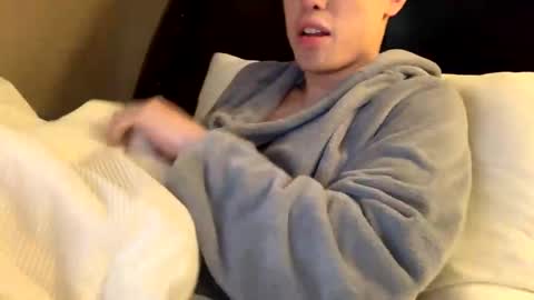 Snapshot of hottiewithabody101 chatting on 11.13.25 hottiewithabody101 online show from 11.13.25