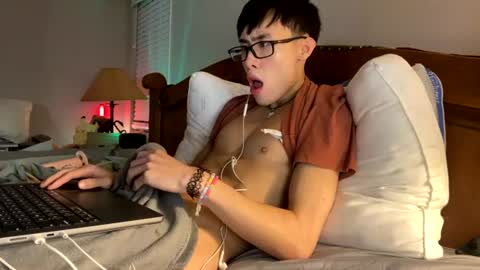 Snapshot of hottiewithabody101 chatting on 06.27.26 hottiewithabody101 online show from 06.27.26