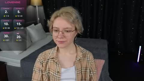 Snapshot of hottokori chatting on 05.19.26 Kori online show from 05.19.26