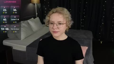 Snapshot of hottokori chatting on 05.22.26 Kori online show from 05.22.26