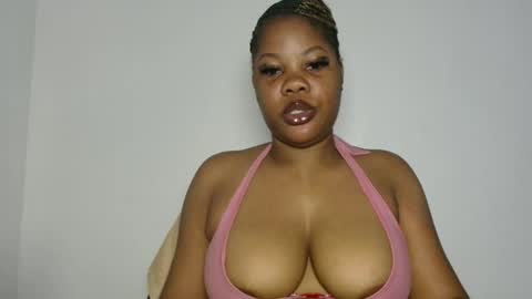 hotty_lora889 online show from 05.12.26