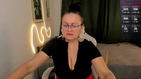 Anna online show from 02.11.26