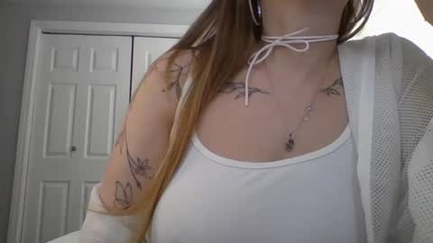 hotwifelili online show from 04.24.26