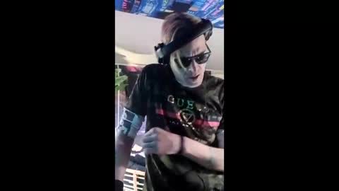 SeanPatrick online show from 04.26.26