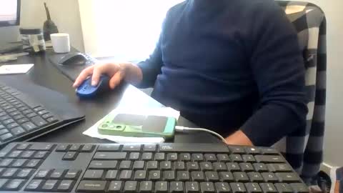 Snapshot of hoverday chatting on 03.21.26 hoverday online show from 03.21.26