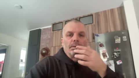 howlingatnothing online show from 12.25.24