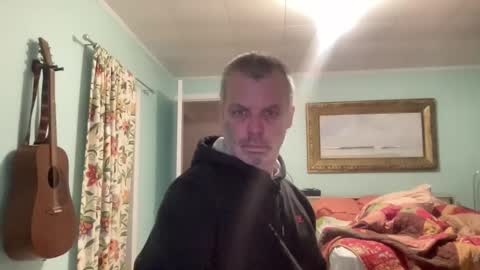 howlingatnothing online show from 02.18.25