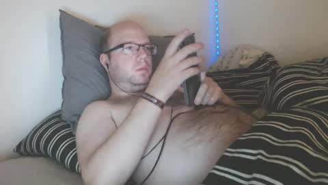 Snapshot of hoyboydkk chatting on 11.02.25 Christian online show from 11.02.25