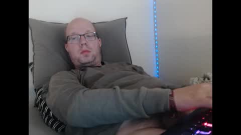 Christian online show from 04.25.26