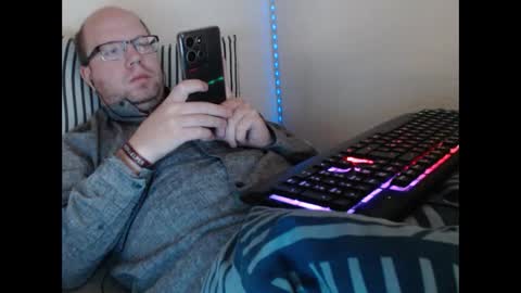Snapshot of hoyboydkk chatting on 04.29.26 Christian online show from 04.29.26