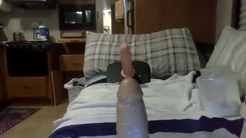 Snapshot of hoytme chatting on 12.12.24 hoytme online show from 12.12.24