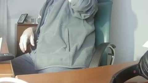 Peter online show from 02.04.25