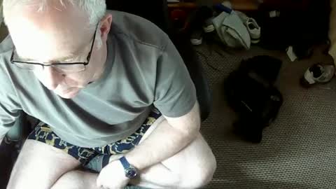 Snapshot of hrnysteve chatting on 06.17.26 hrnysteve online show from 06.17.26