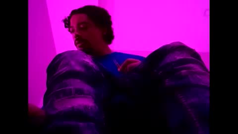 Snapshot of htxsaucehoggn chatting on 04.01.26 htxsaucehoggn online show from 04.01.26